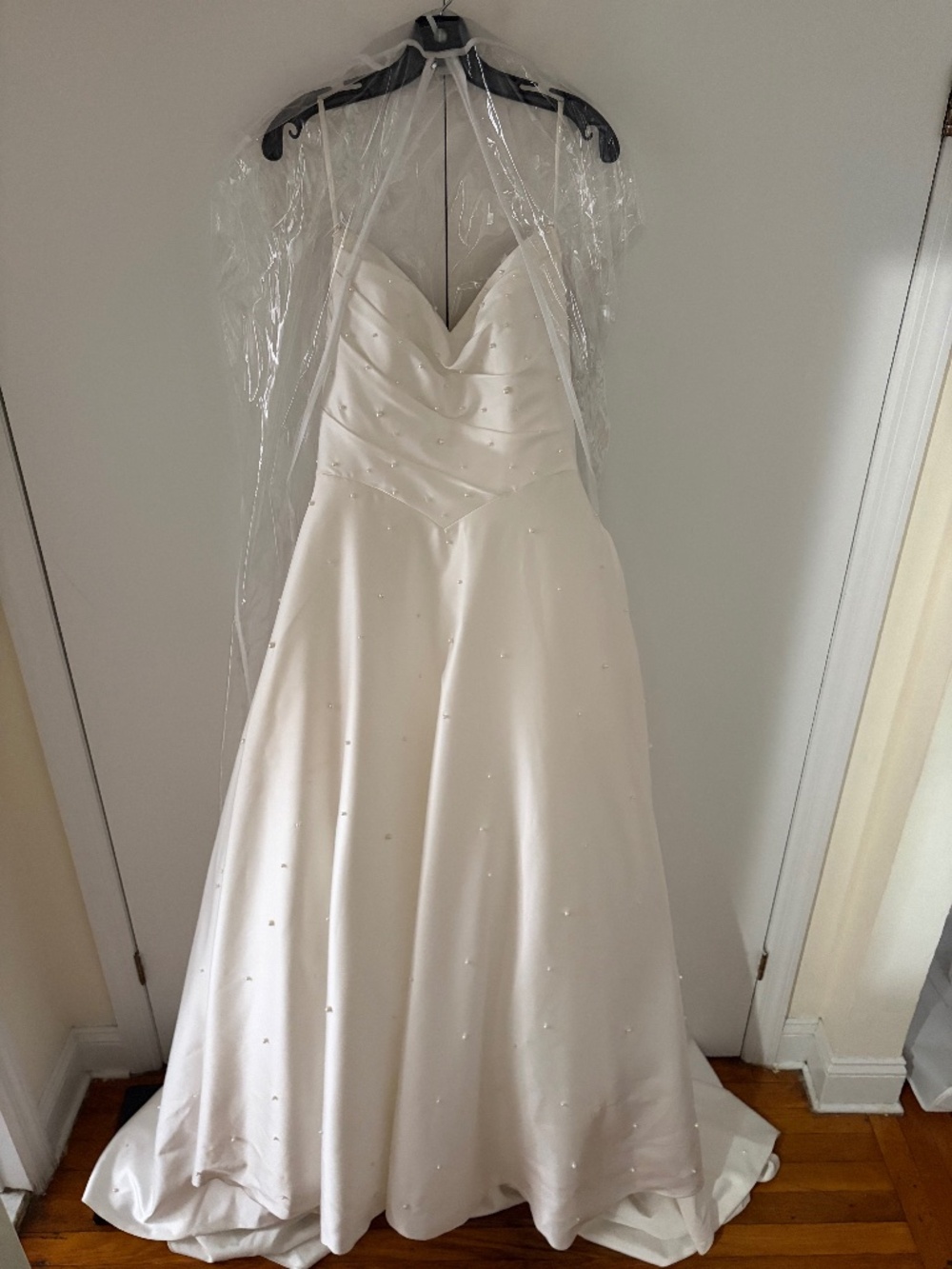 Kleinfelds Wedding Dress